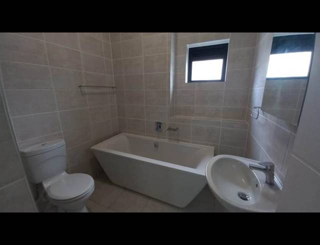 1 BEDROOM PROPERTY TO RENT IN GREENBAY ECO ESTATE